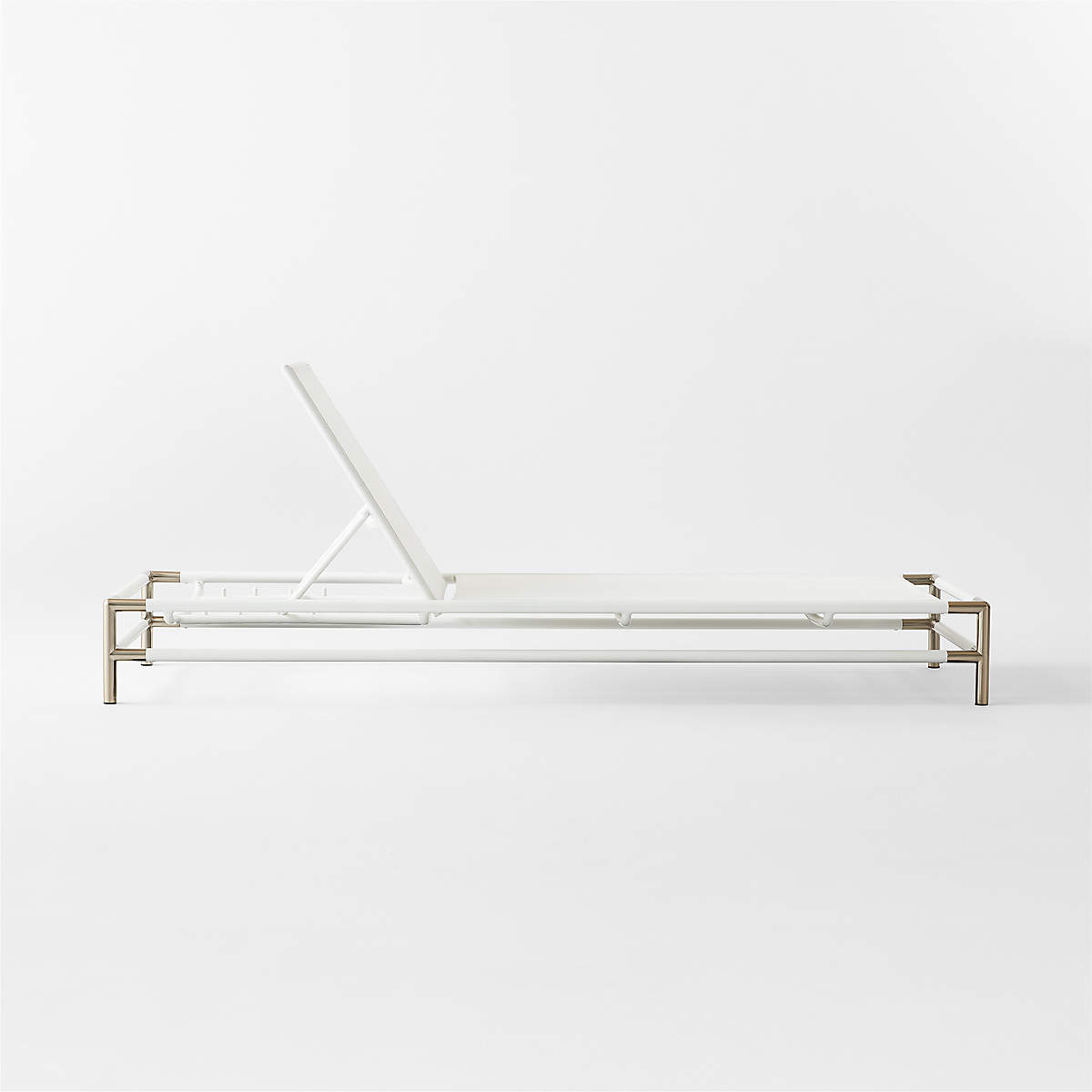 Jolen Sun Lounge by Ceci Thomspon