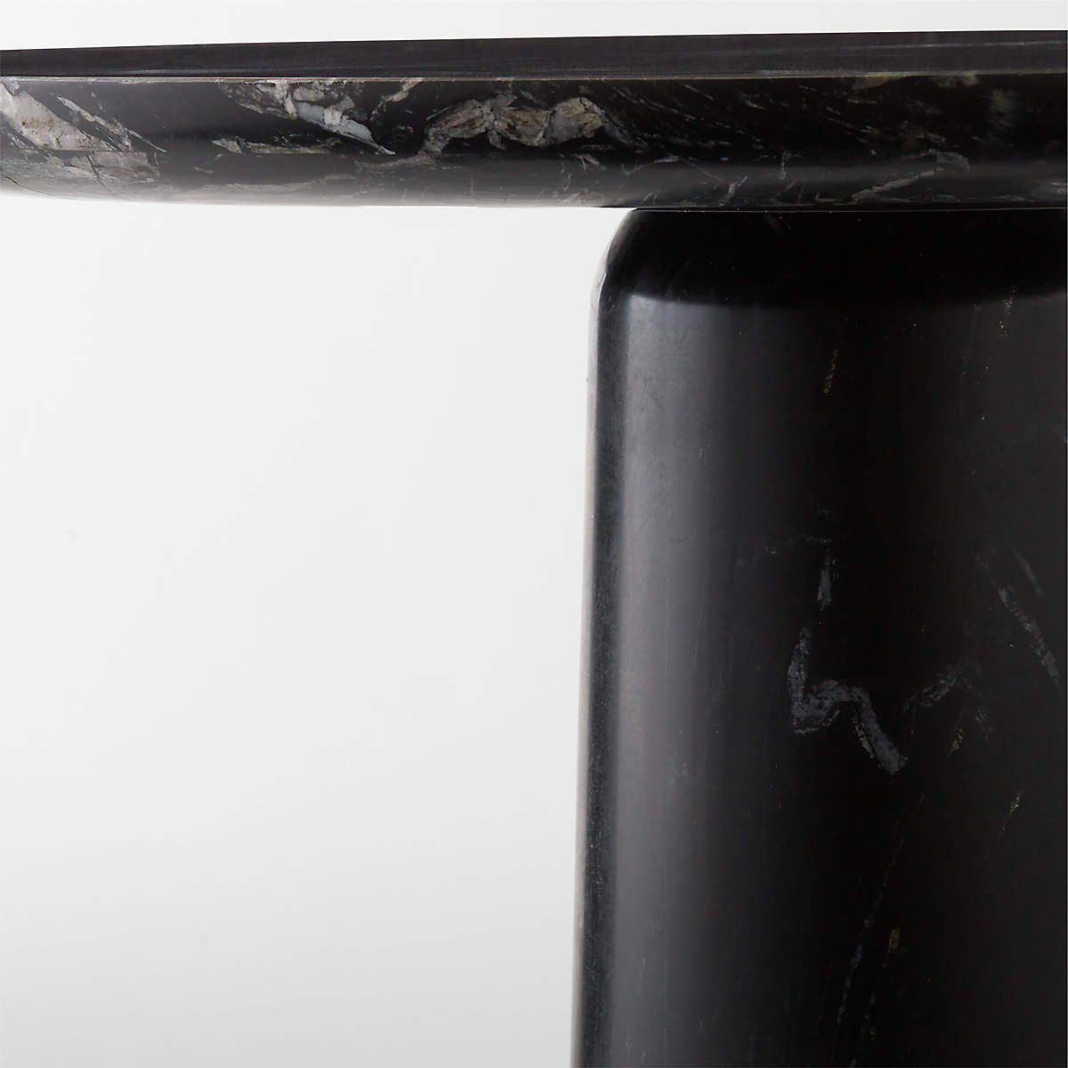 Babylon Entryway Table by Mermelada Estudio