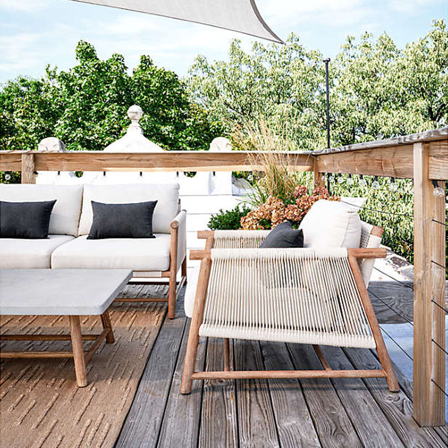 Fen Outdoor Lounge Chair