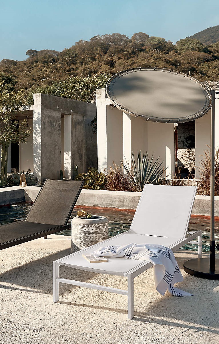 Idle Outdoor Sun Lounge