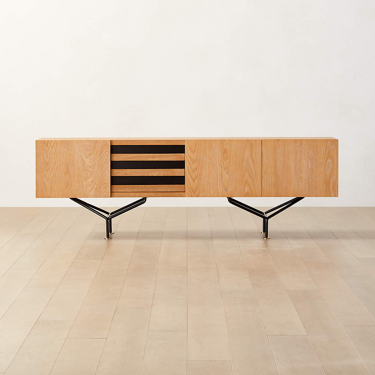 Paraggi Credenza by Gianfranco Frattini