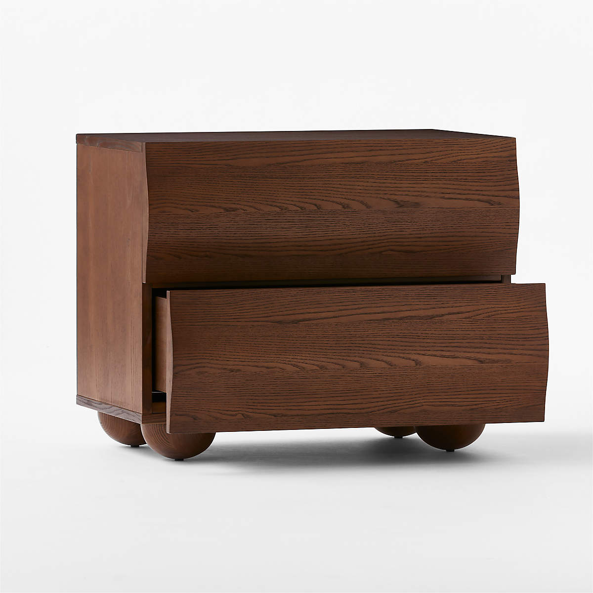 Cantar Nightstand by Jannis Ellenberger