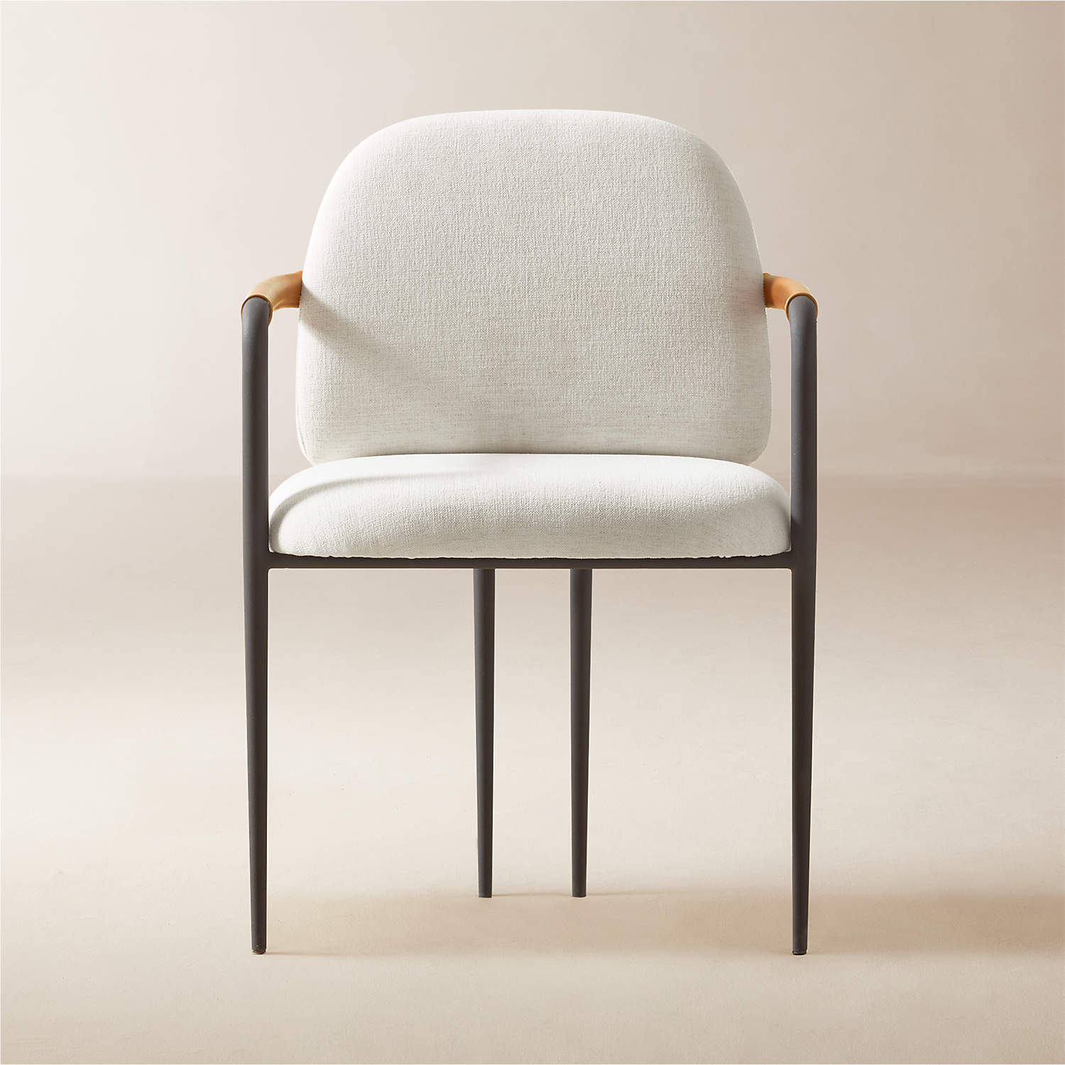 Solly Dining Chair by by Jannis Ellenberger