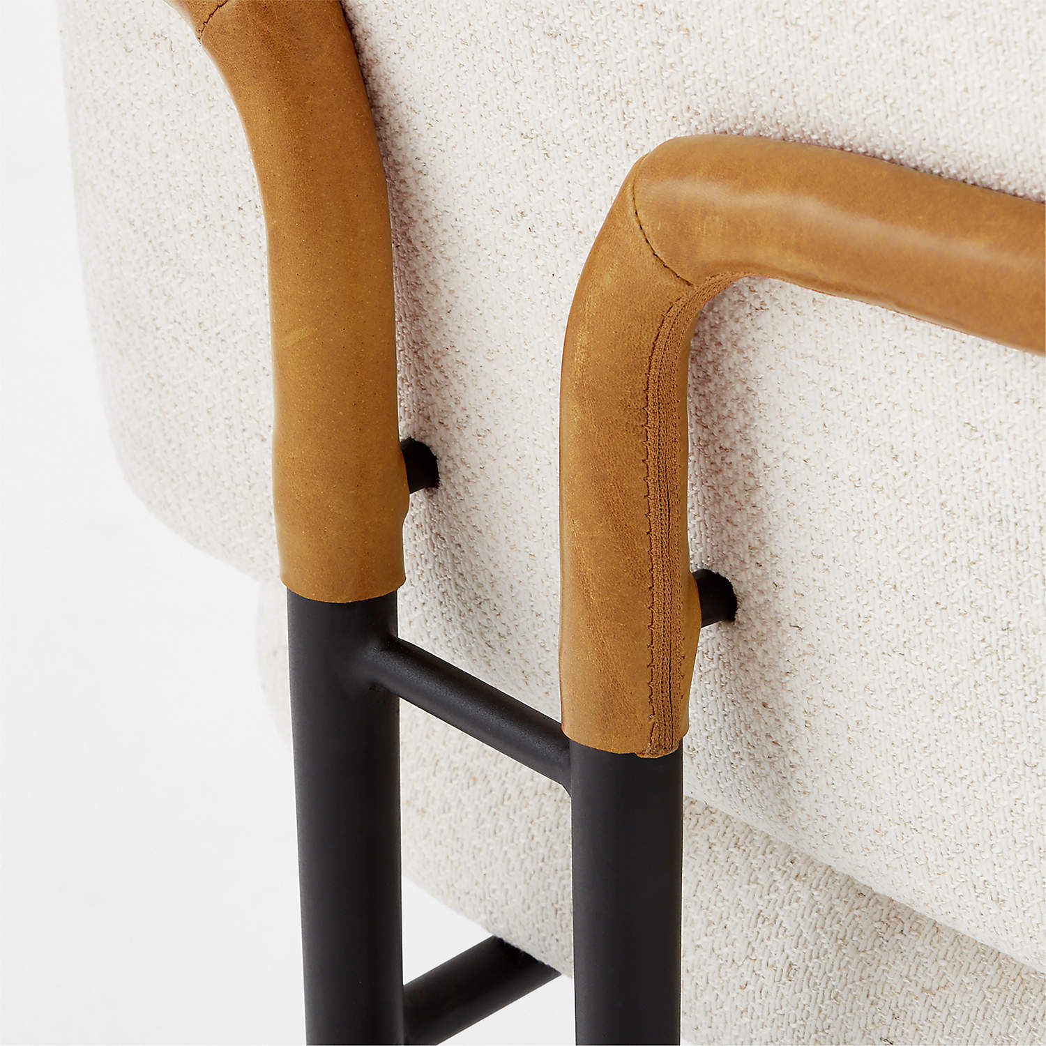 Solly Dining Chair by by Jannis Ellenberger
