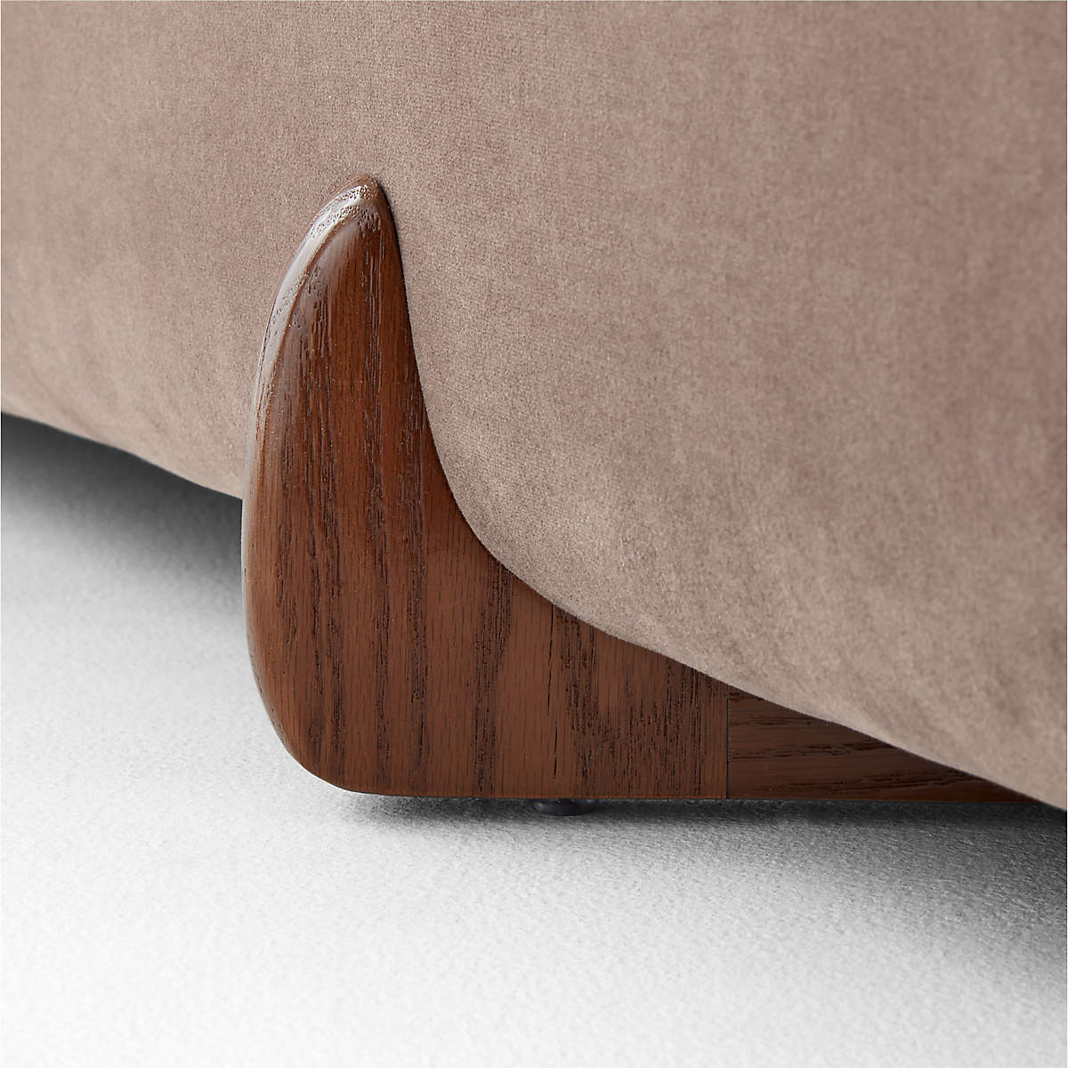 Stivale King Bed by Jannis Ellenberger