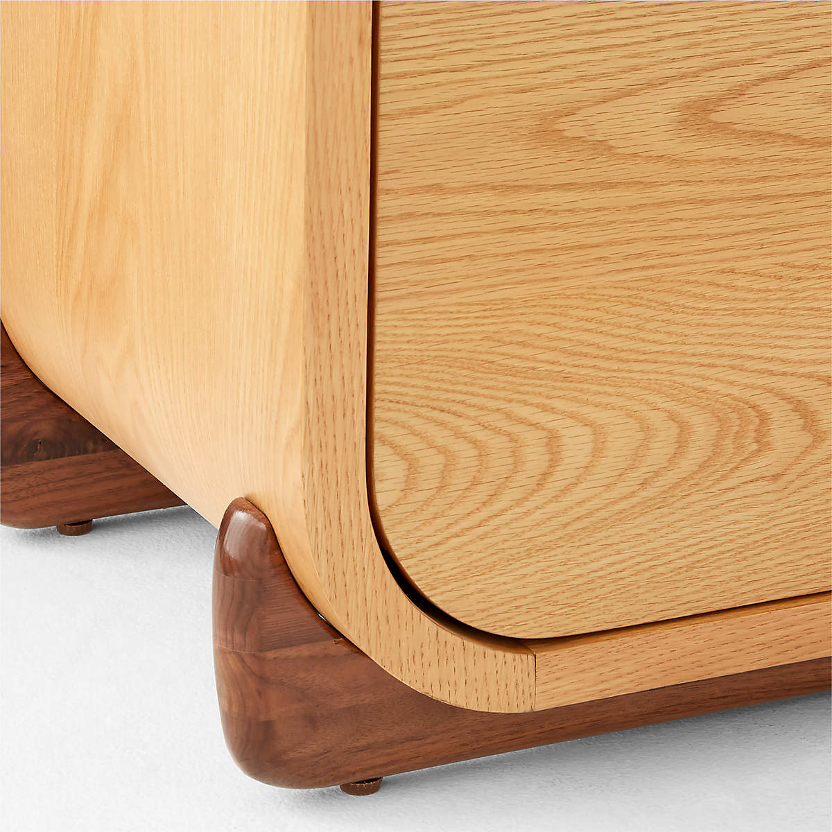 Stivale Nightstand by Jannis Ellenberger