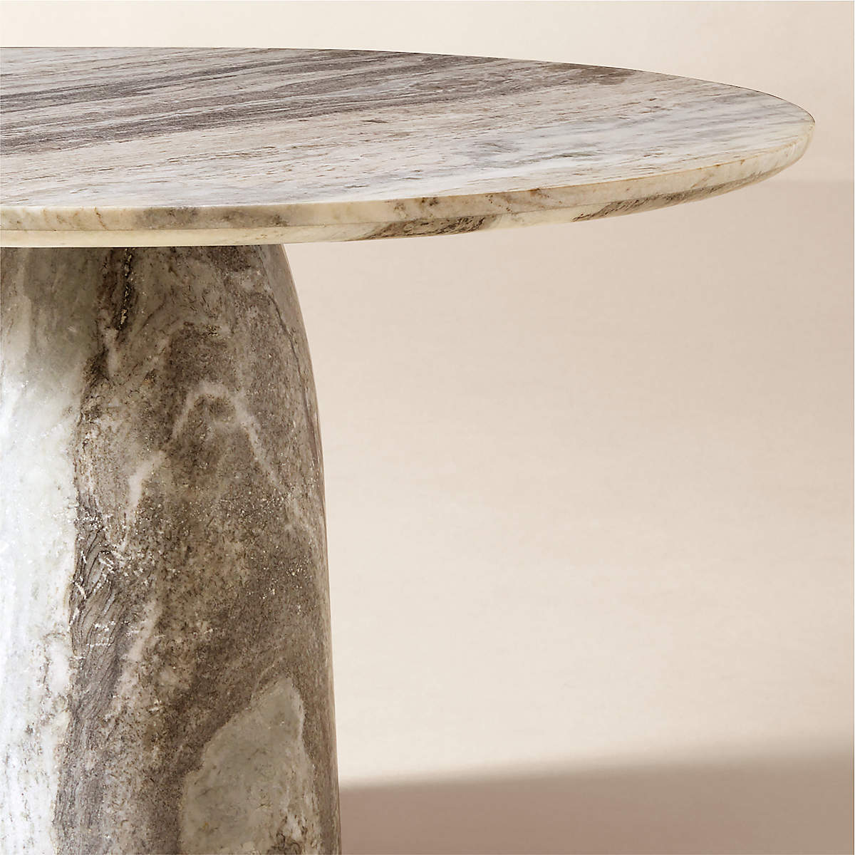 Babylon Marble Round Dining Table by Mermelada Estudio