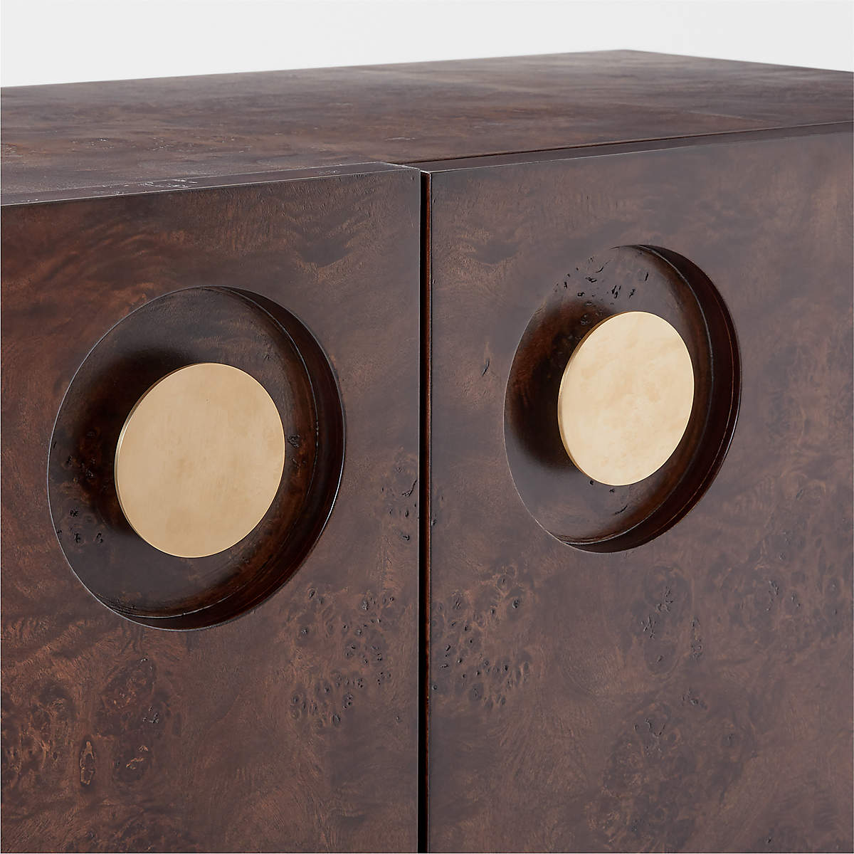 Camelon Entryway Table by Mermelada Estudio