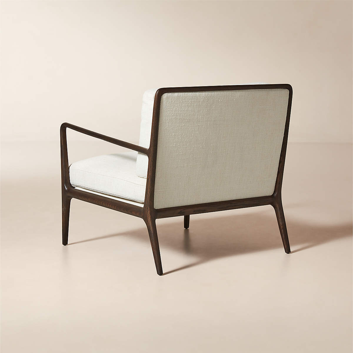 Lupo Accent Chair by Mermelada Estudio