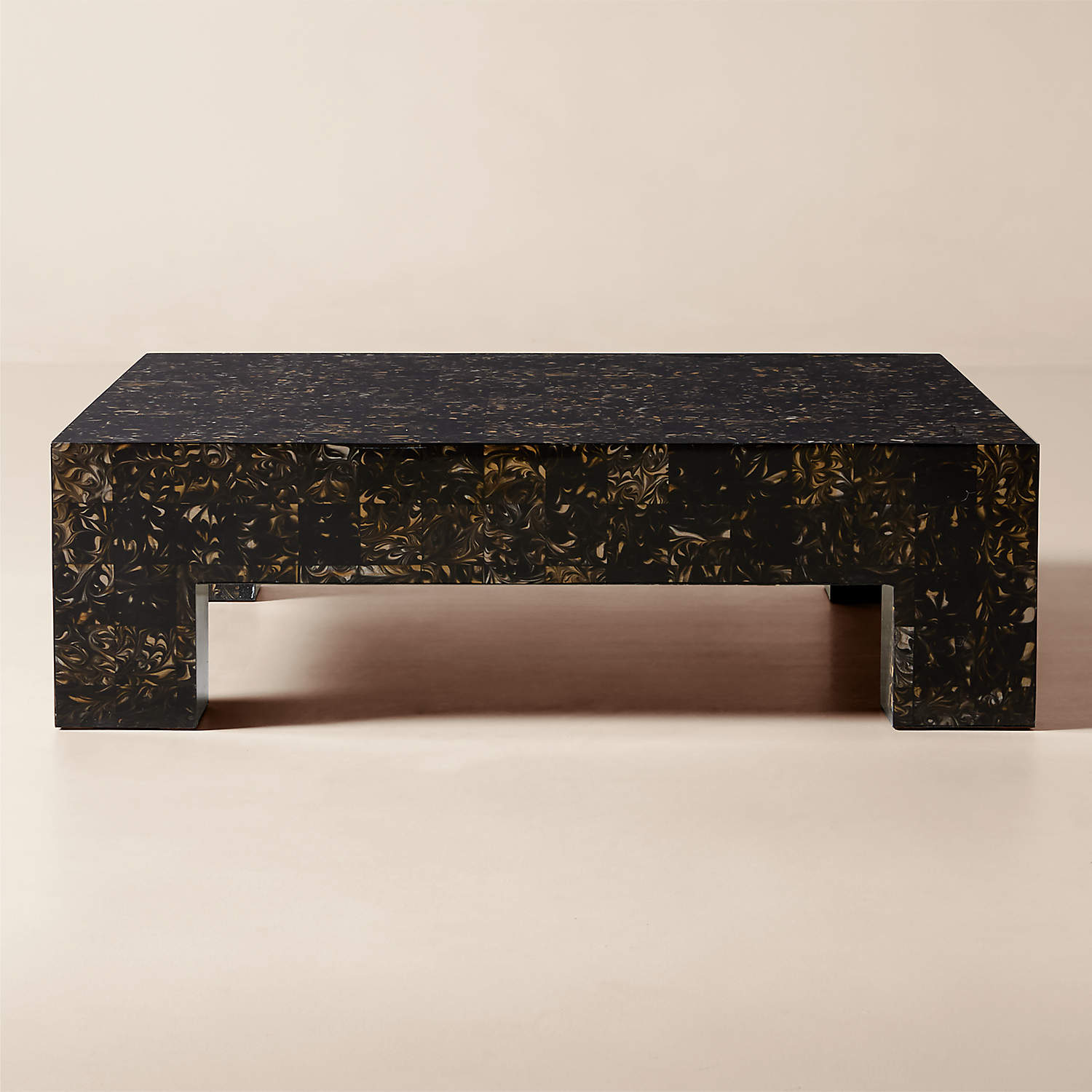Scatola Coffee Table by Mermelada Estudio