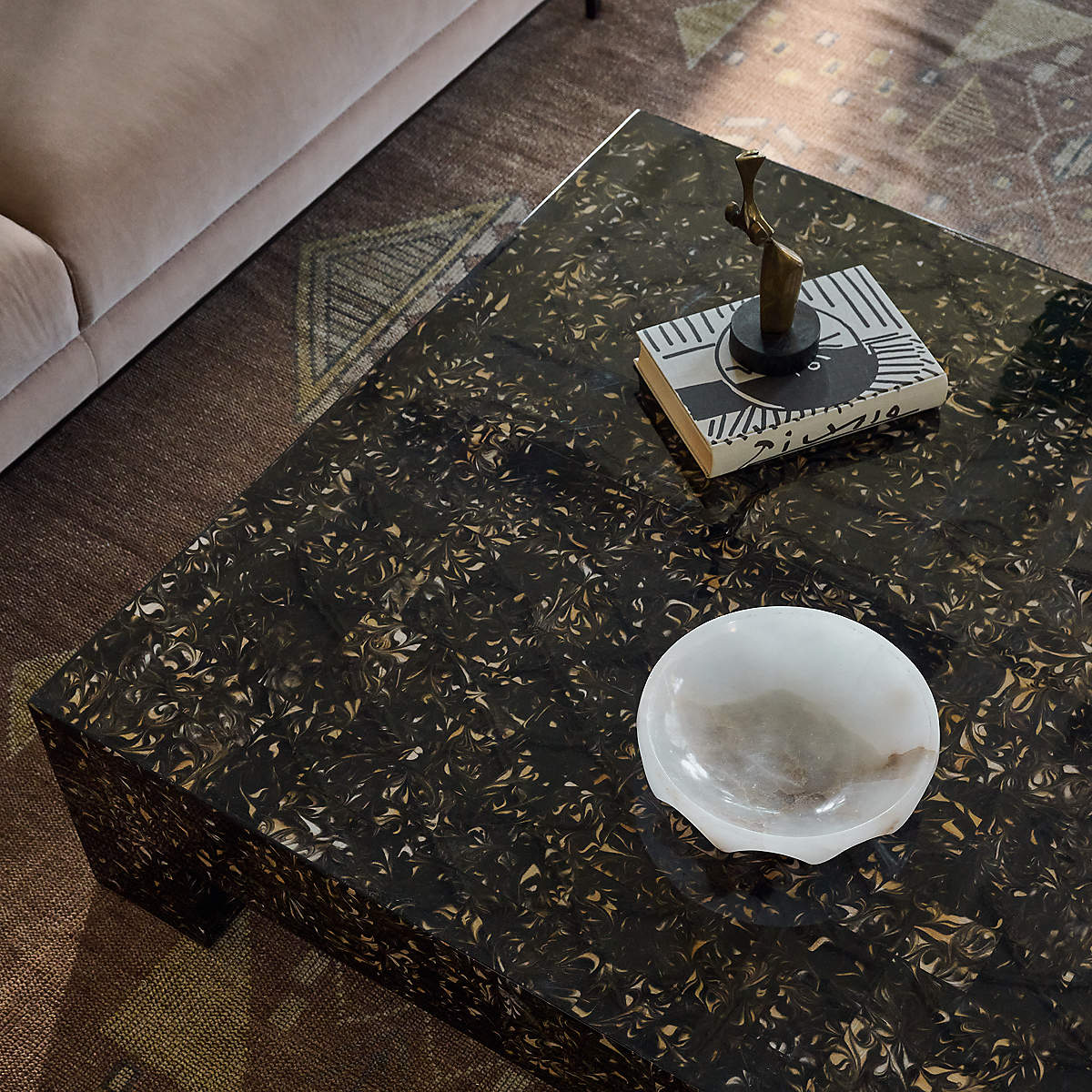 Scatola Coffee Table by Mermelada Estudio