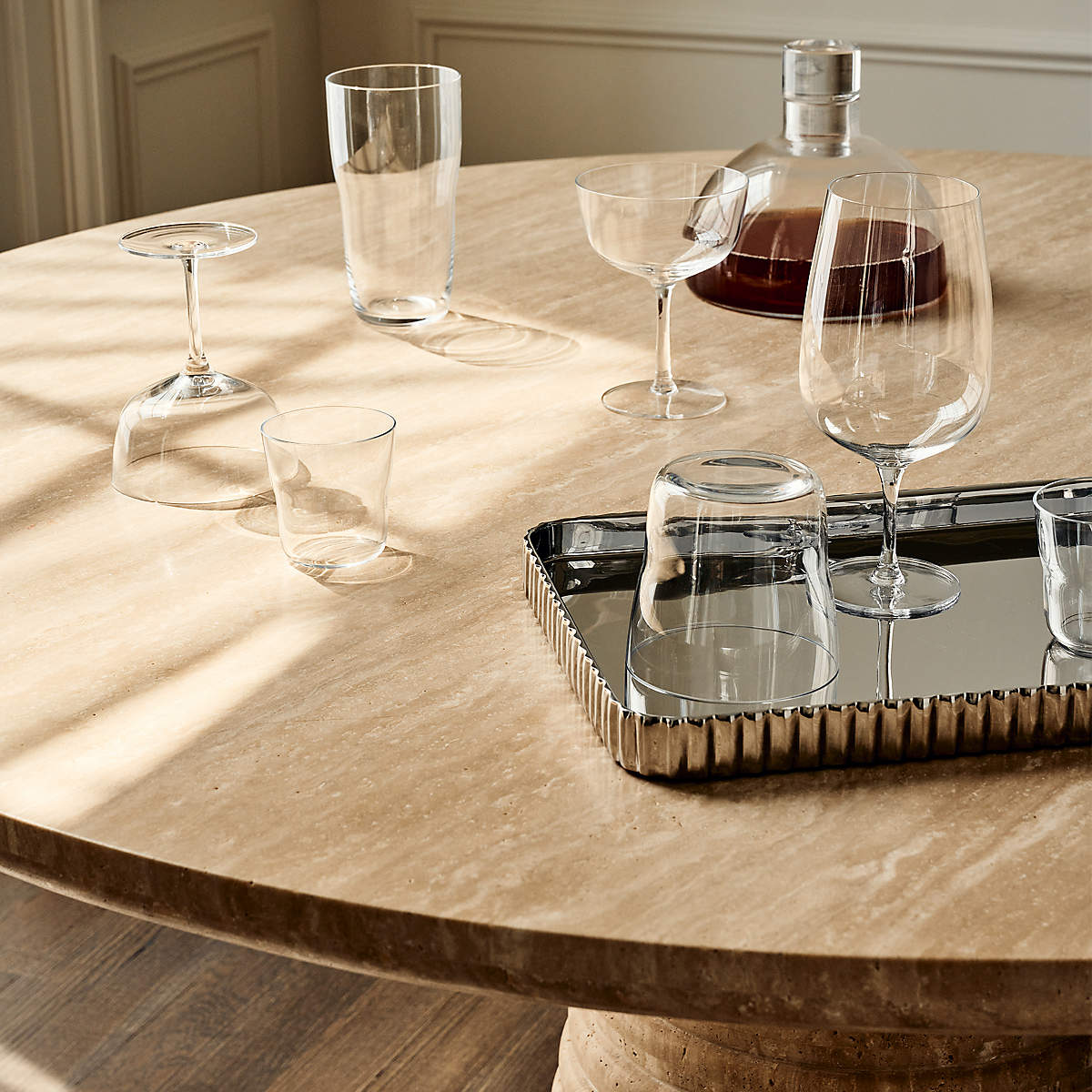 Taza Travertine Dining Table by Mermelada Estudio