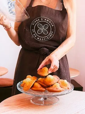 Façade d'Ô Madeleines à Nice Entrée de la boutique Ô Madeleines spécialisée en madeleines artisanales à Nice