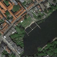 Wakenitz; Luebeck; bathing establishment Kraehenteich