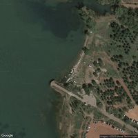 Lac Du Salagou-Plage Du Camping