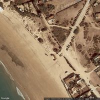 Playa Tres Piedras- La Ballena