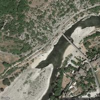 L Ardeche Au Pont De Balazuc