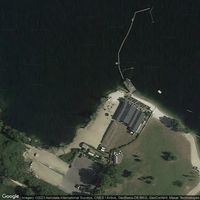 Bathing lake Effeld/on the beach