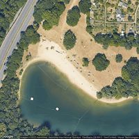 Vingster excavator lake/boundary post