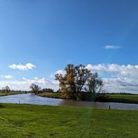 Five miles from anywhere, Upware