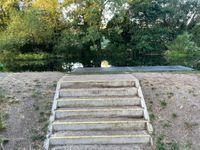 Steps up to portage point