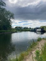 Access from the other side of the bridge 