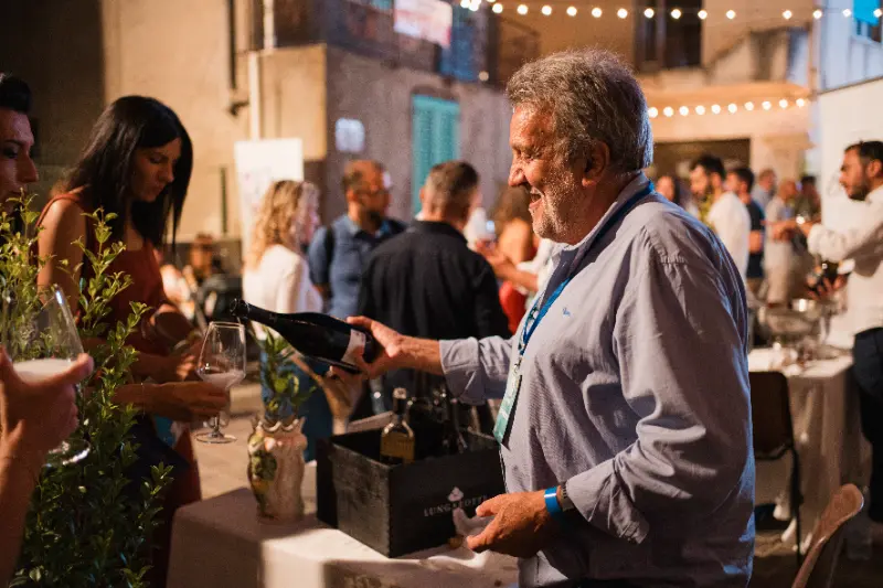 Foto Wine Not?