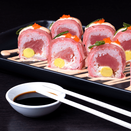 FLAMINGO TUNA ROLL