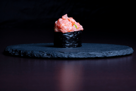 GUNKAN SPICY TUNA