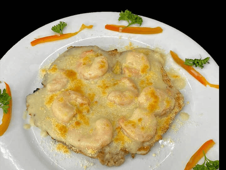 Pallar de pollo gratinado con camarones