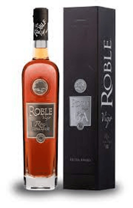RON ROBLE VIEJO ULTRA ANEJO 0,70 L