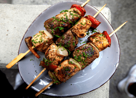 Pinchos pollo, carne, mixto o kafta