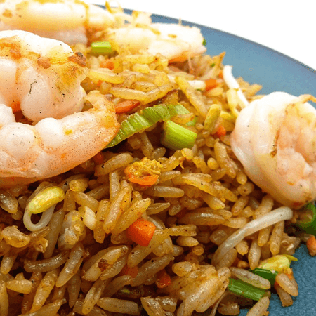 ARROZ FRITO CON CAMARONES