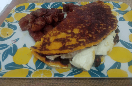 Cachapa mediana con Cochino Frito