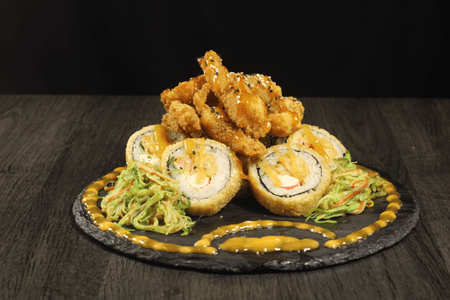 CRISPY CAMARÓN ROLL
