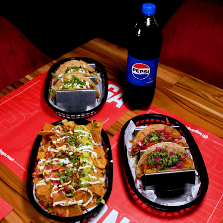 4 TACOS + NACHOS + PEPSI 1L