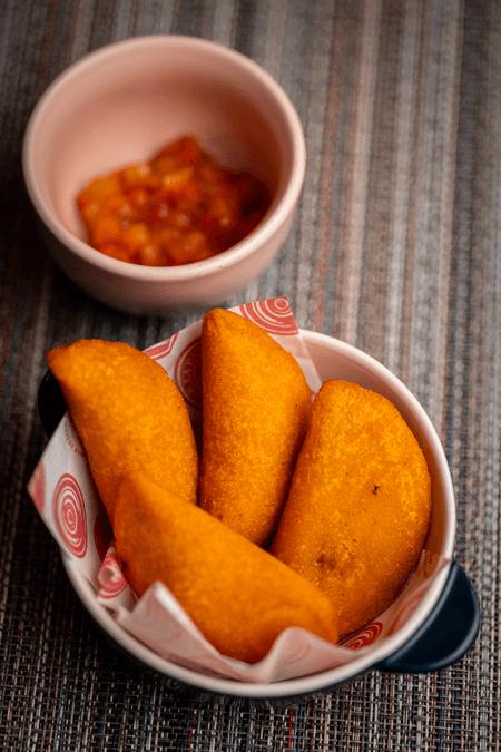 EMPANADITAS DE IGLESIA