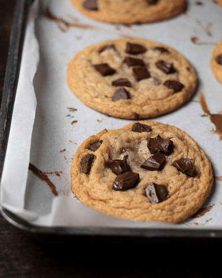 CHOCOLATE CHIP COOKIE