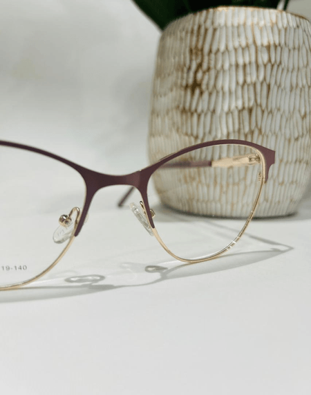 Montura Correctiva para Damas Metal y Dorado con Rosa. 