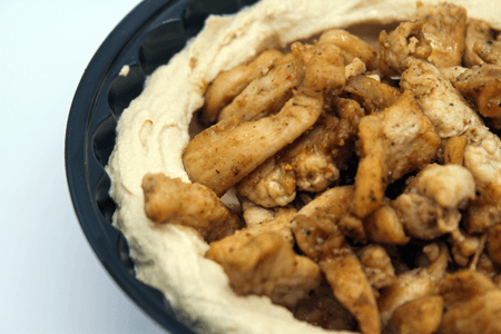Hummus con topping