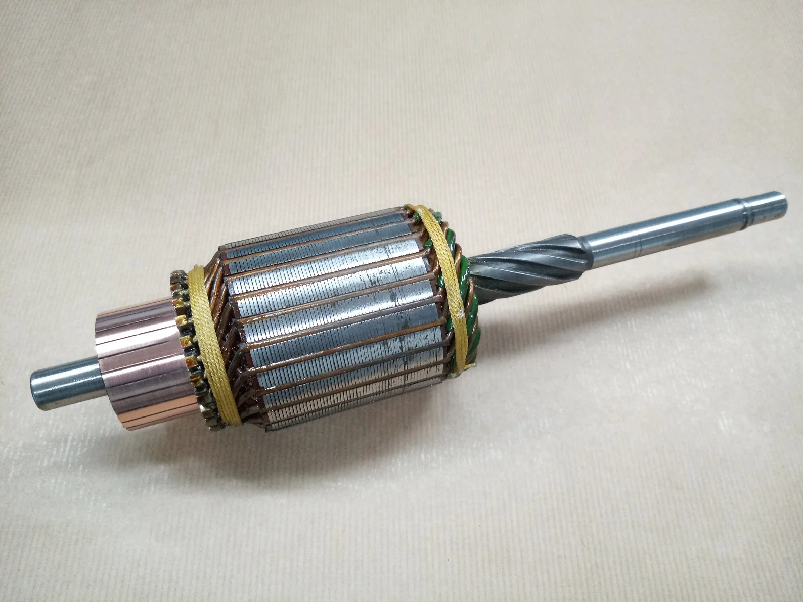 Wirnik DELCO REMY MT5 12V 299,50mm