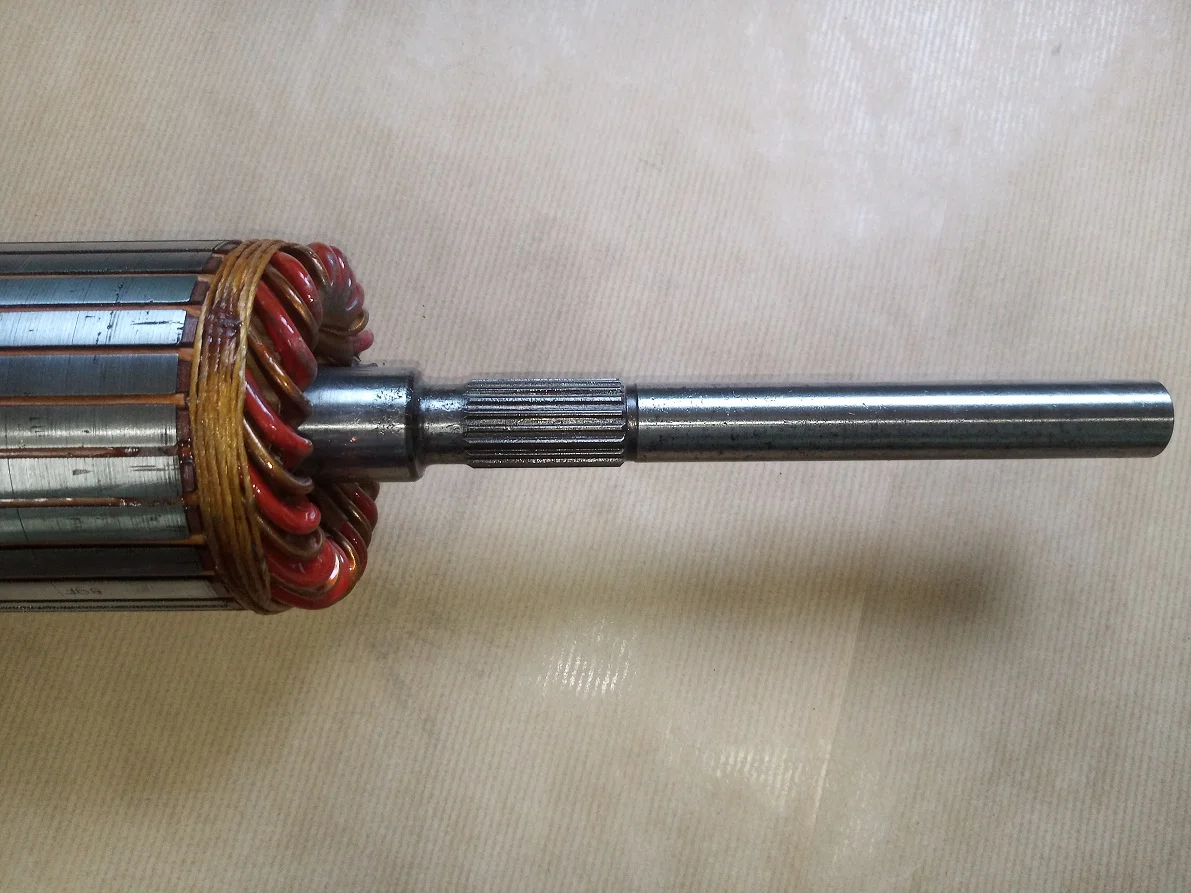 Zdjęcie 2 · Wirnik VALEO D13E 24V 433,00MM GRUBA POŚREDNIA