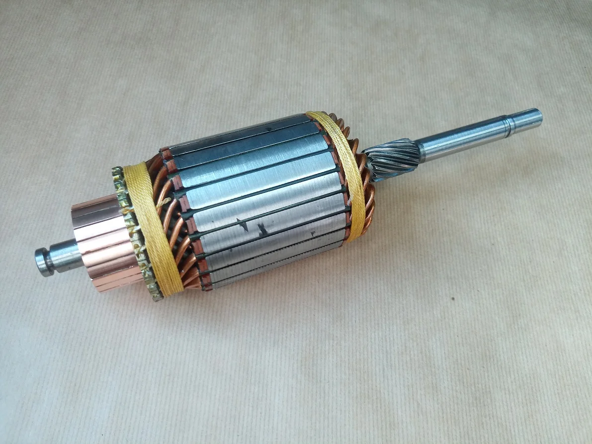 Wirnik MAGNETI MARELLI 12V 292,00MM