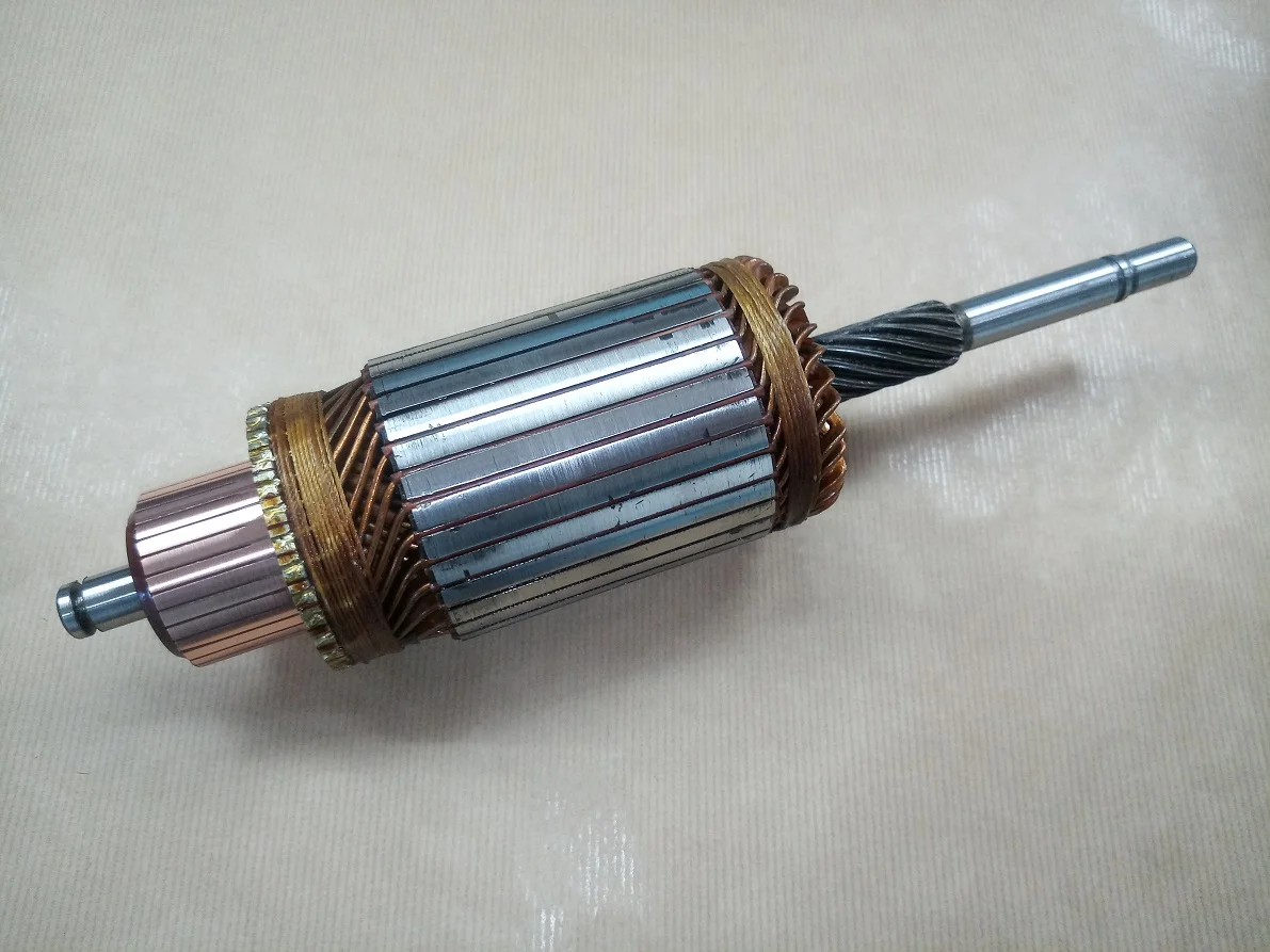Wirnik MAGNETI MARELLI 24V 317,00MM długi wieloklin.