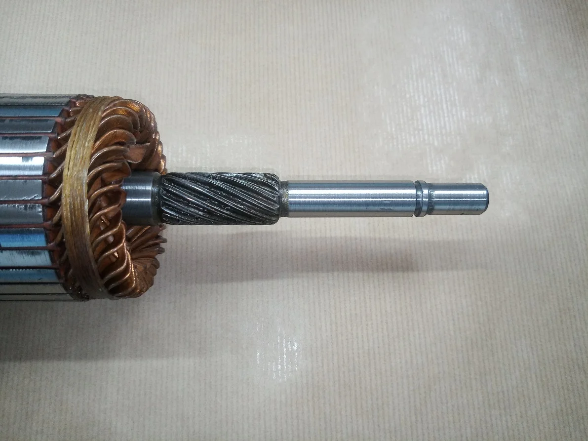 Zdjęcie 2 · Wirnik MAGNETI MARELLI 24V 317,00MM długi wieloklin.