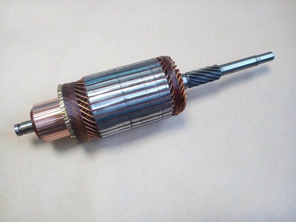 Wirnik MAGNETI MARELLI 12V 328,00MM