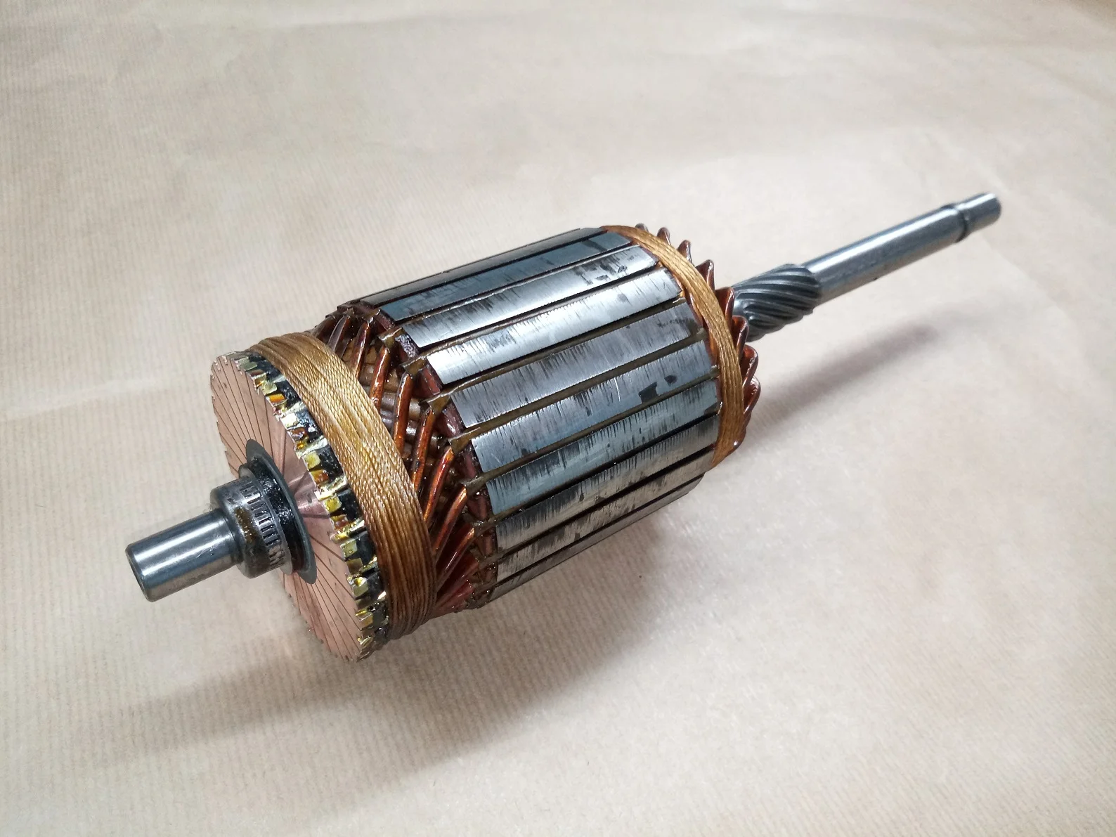 Wirnik MTS82 czołowy 12V/24V