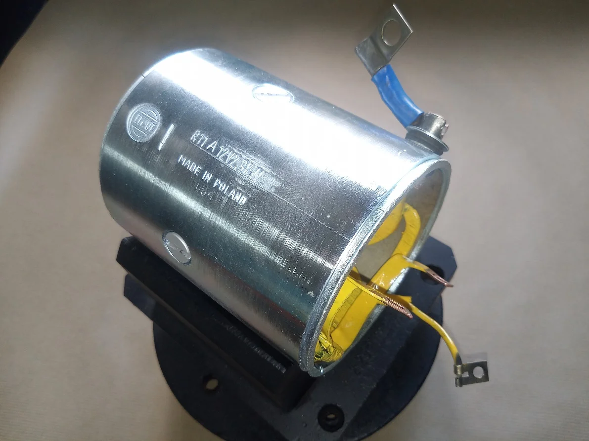 Stojan rozrusznika ELMOT R11 12V