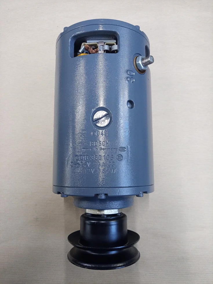 Dynastarter Bosch 0010350106 12V 0,8kW
