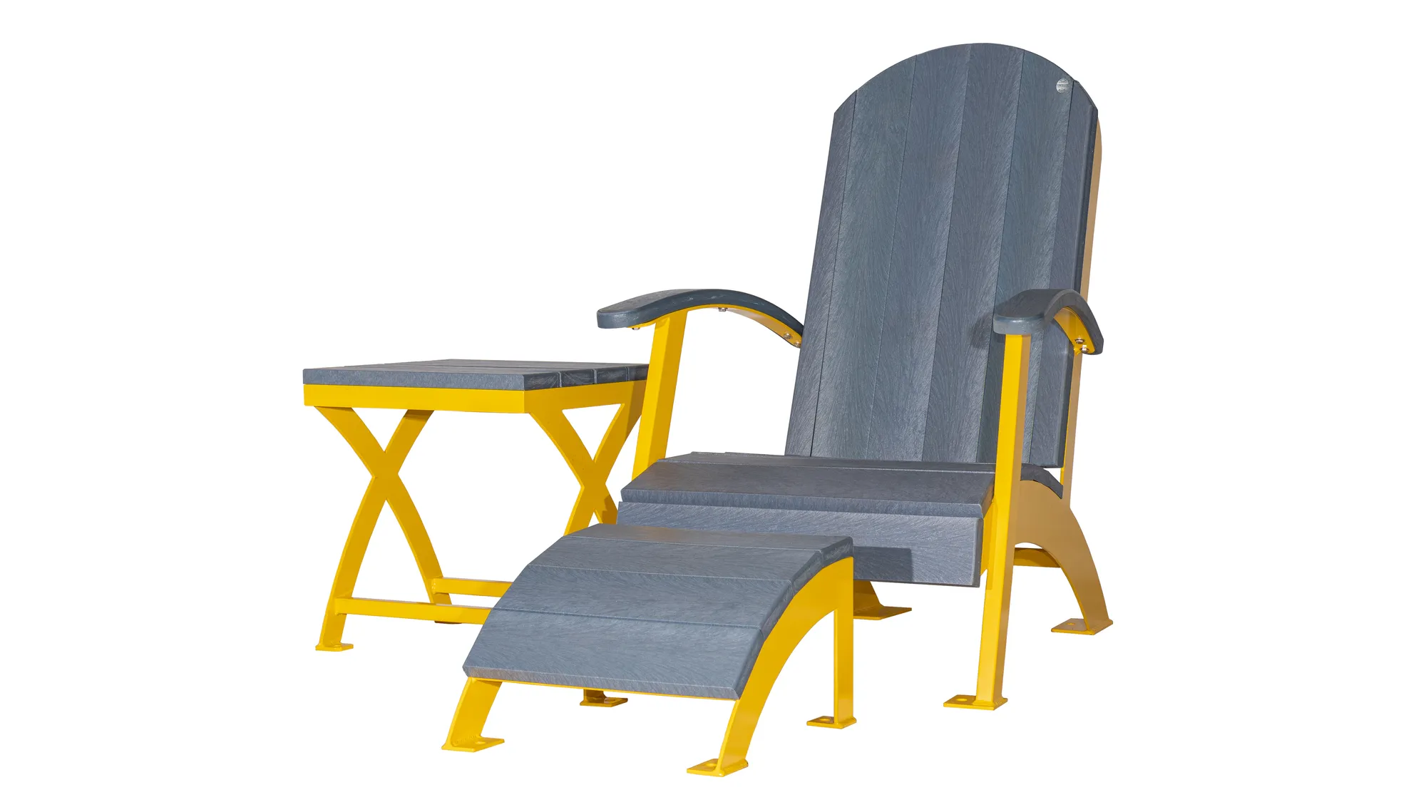 Okanagan Lounge Chair Set with Table on the Right Side